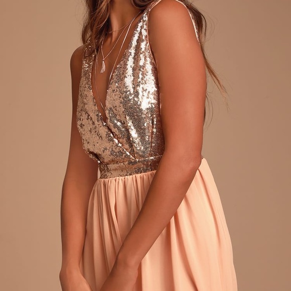 Lulus Dresses & Skirts - Lulu’s Rose Gold maxi sequin dress NWT